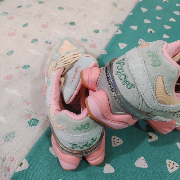 New Balance X Joe Fresh Goods 9060 Pink Low-Top Sneakers - Picture 5 of 5